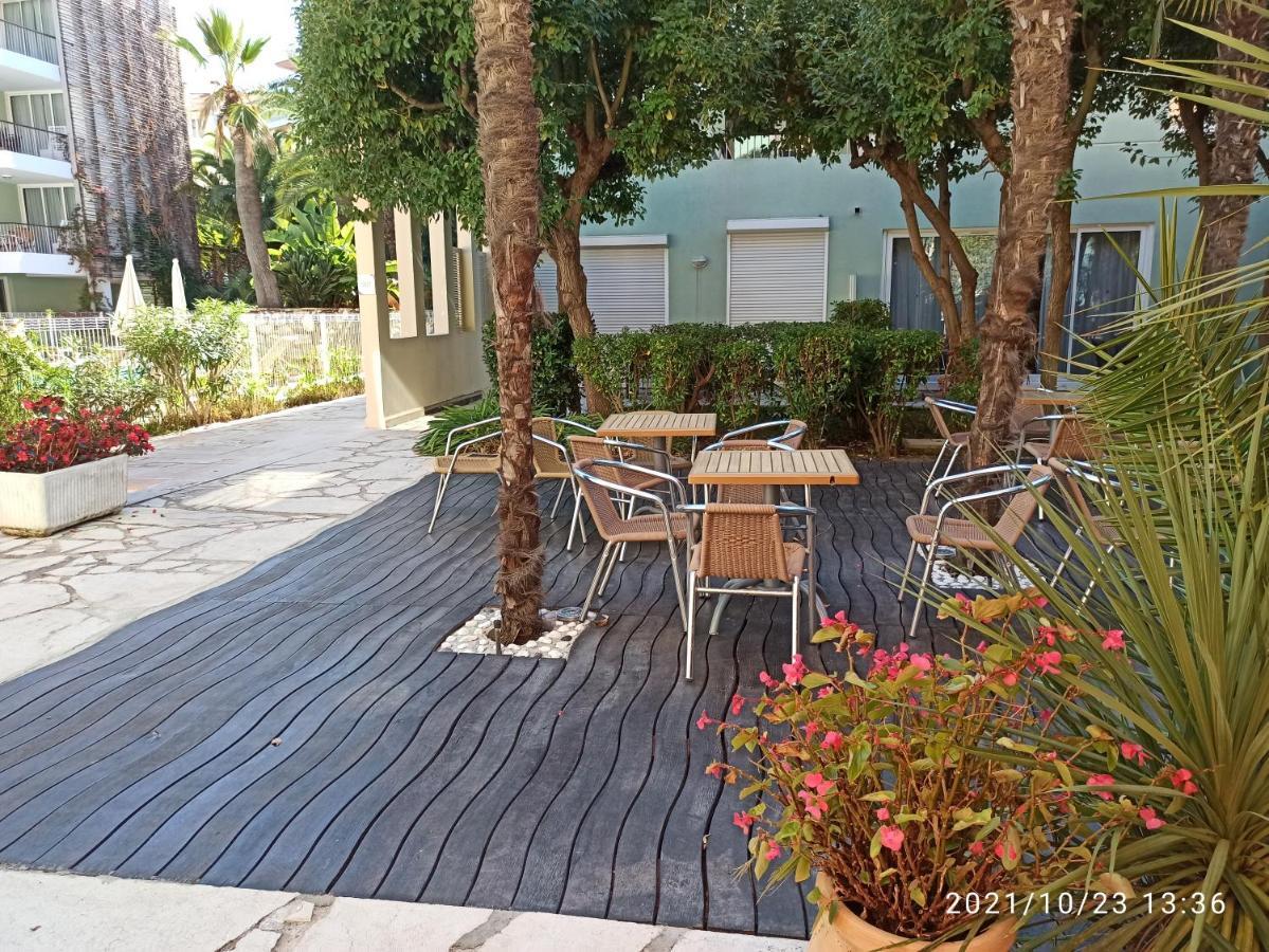 Rooftop- Jacuzzi - Terrasse - Parking Apartment Antibes Luaran gambar