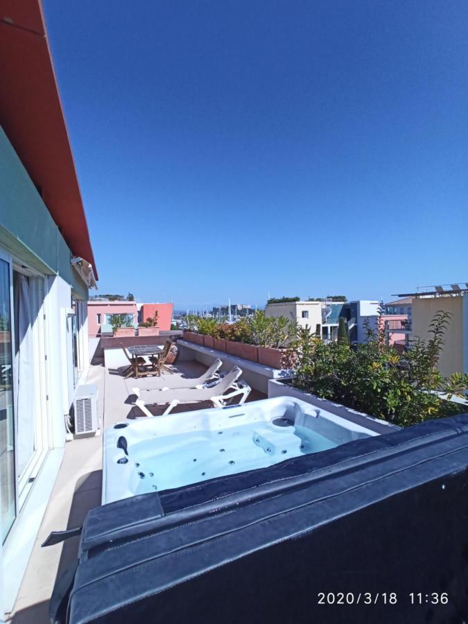 Rooftop- Jacuzzi - Terrasse - Parking Apartment Antibes Luaran gambar